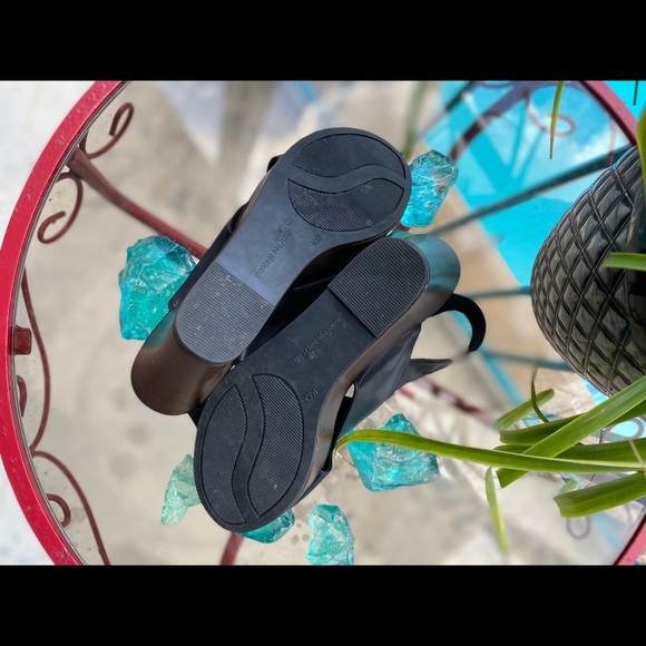 MONTEGO BAY WEDGES Size  9 - Picture 4 of 5